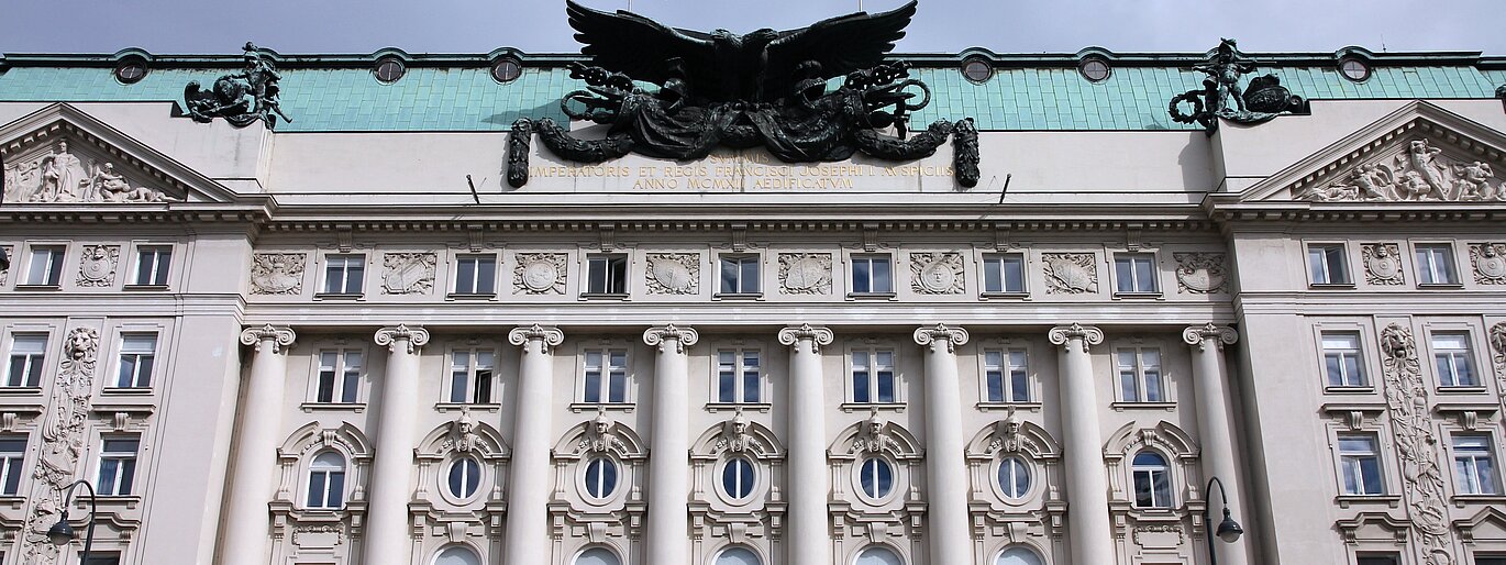 ESSECCA Referenz Burghauptmannschaft Stubenring, Adobe Stock (Tupungato) ESSECCA Referenz Burghauptmannschaft Stubenring